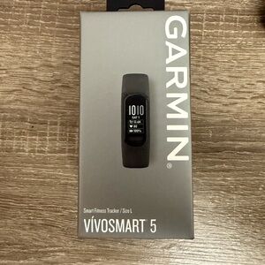 Garmin Vivosmart 5 Fitness Tracker - Black